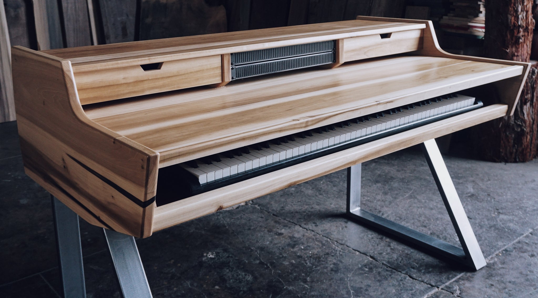 Monkwood VX88 Studio Desk in Sun Tanned Poplar