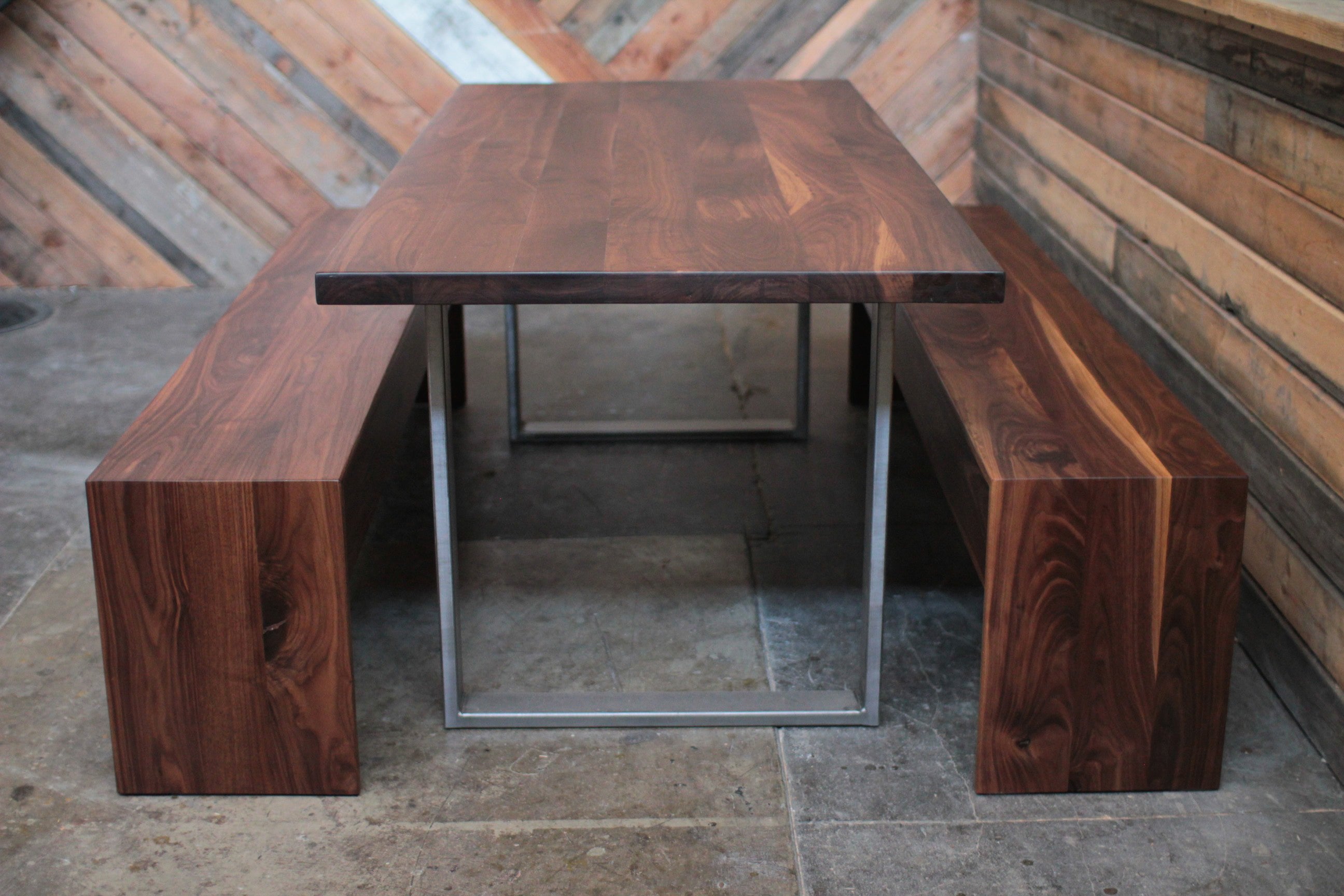 Grainsong Dining Table