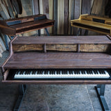 VX88 Studio Desk