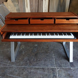 VX88 Studio Desk