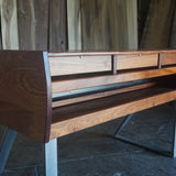 VX88 Studio Desk