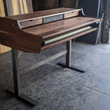 VX88 Studio Desk