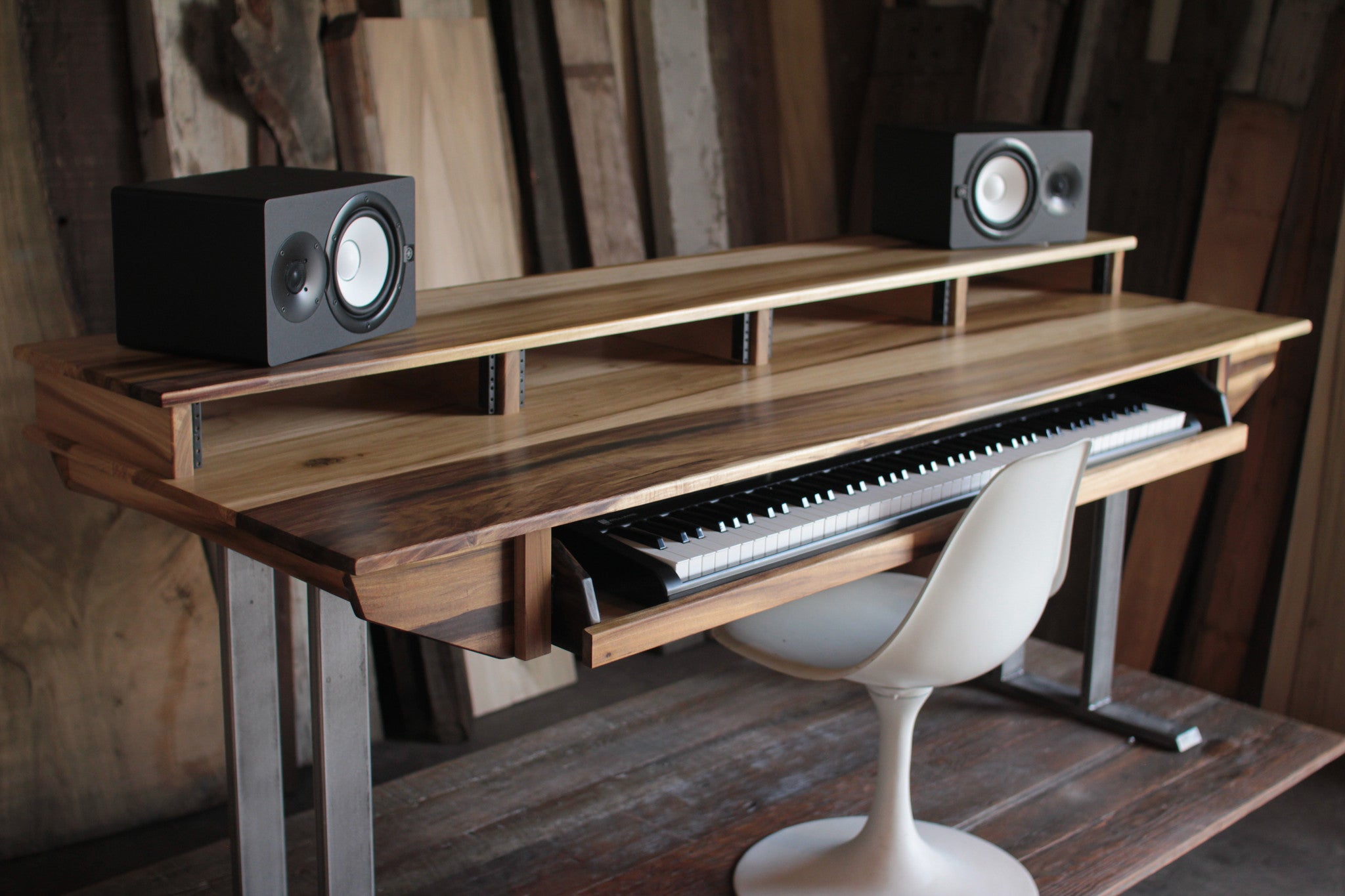 SD88 Studio Desk